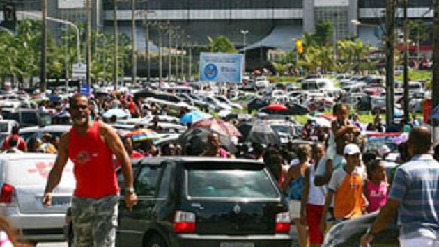 Broncas do Rafa - Mickey para o trânsito em Salvador - Foto: Agência A Tarde