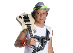 Armandinho é o convidado da banda Mametto em show no Pelourinho